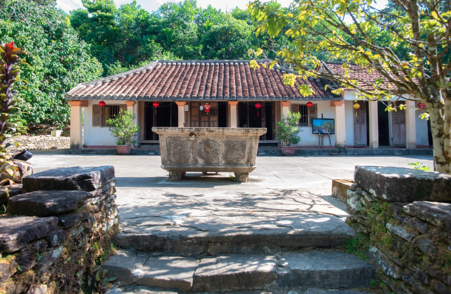 Về Lộc Yên, ngôi làng bình yên trong top 4 làng cổ đẹp nhất Việt Nam