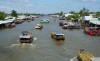 Bến Tre: Chợ nổi trên sông độc nhất vô nhị, chỉ bán các sản phẩm từ cây dừa